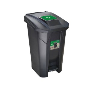 A Lixeira com Tampa Click 120 Litros Preta Arqplast